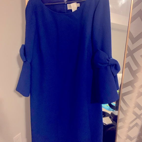 Cobalt blue bell sleeve dress with bows - Picture 3 of 4